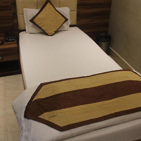 Hotel Oishi Plaza Mukutmanipur Eksteriør billede