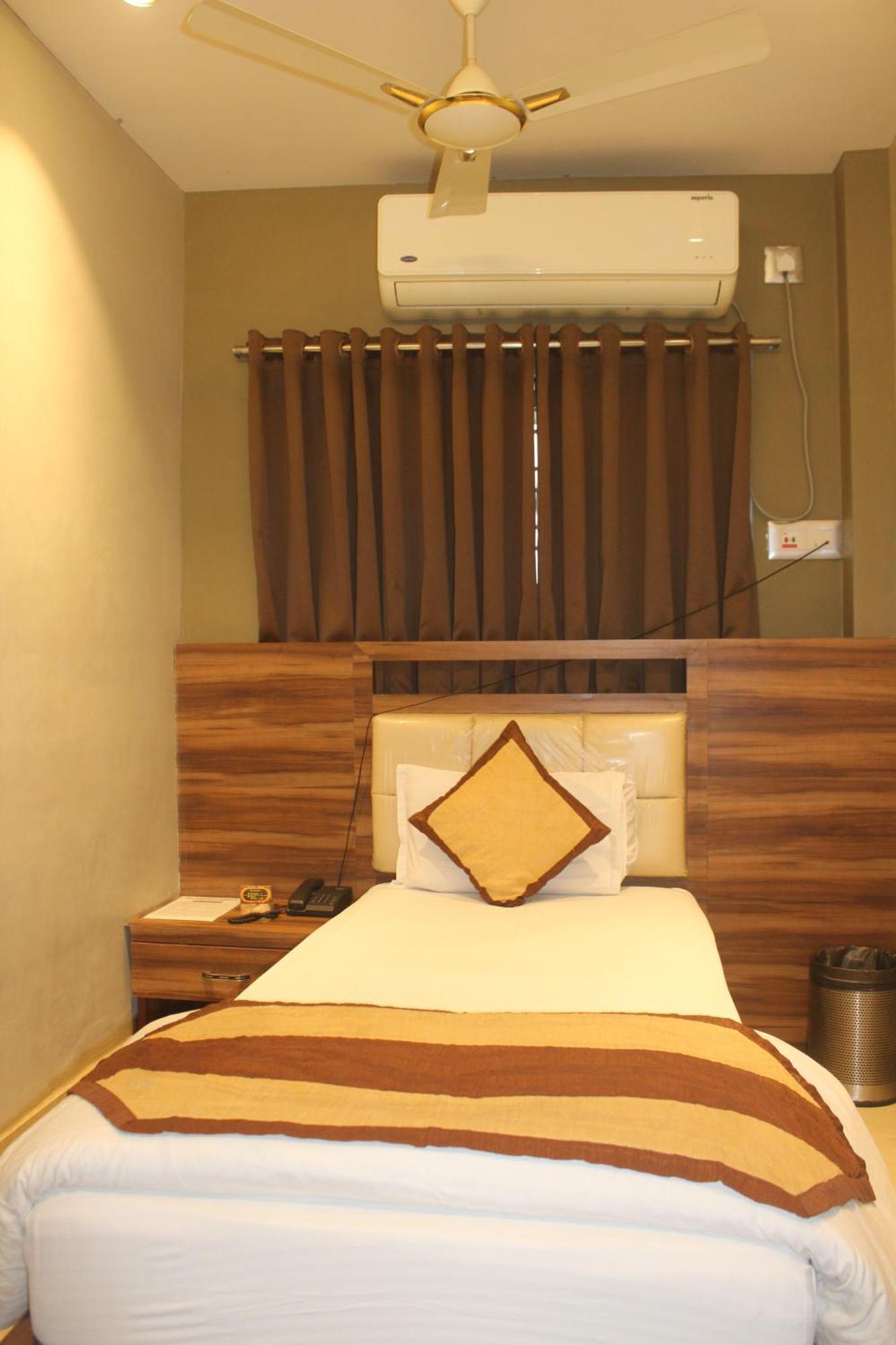 Hotel Oishi Plaza Mukutmanipur Eksteriør billede