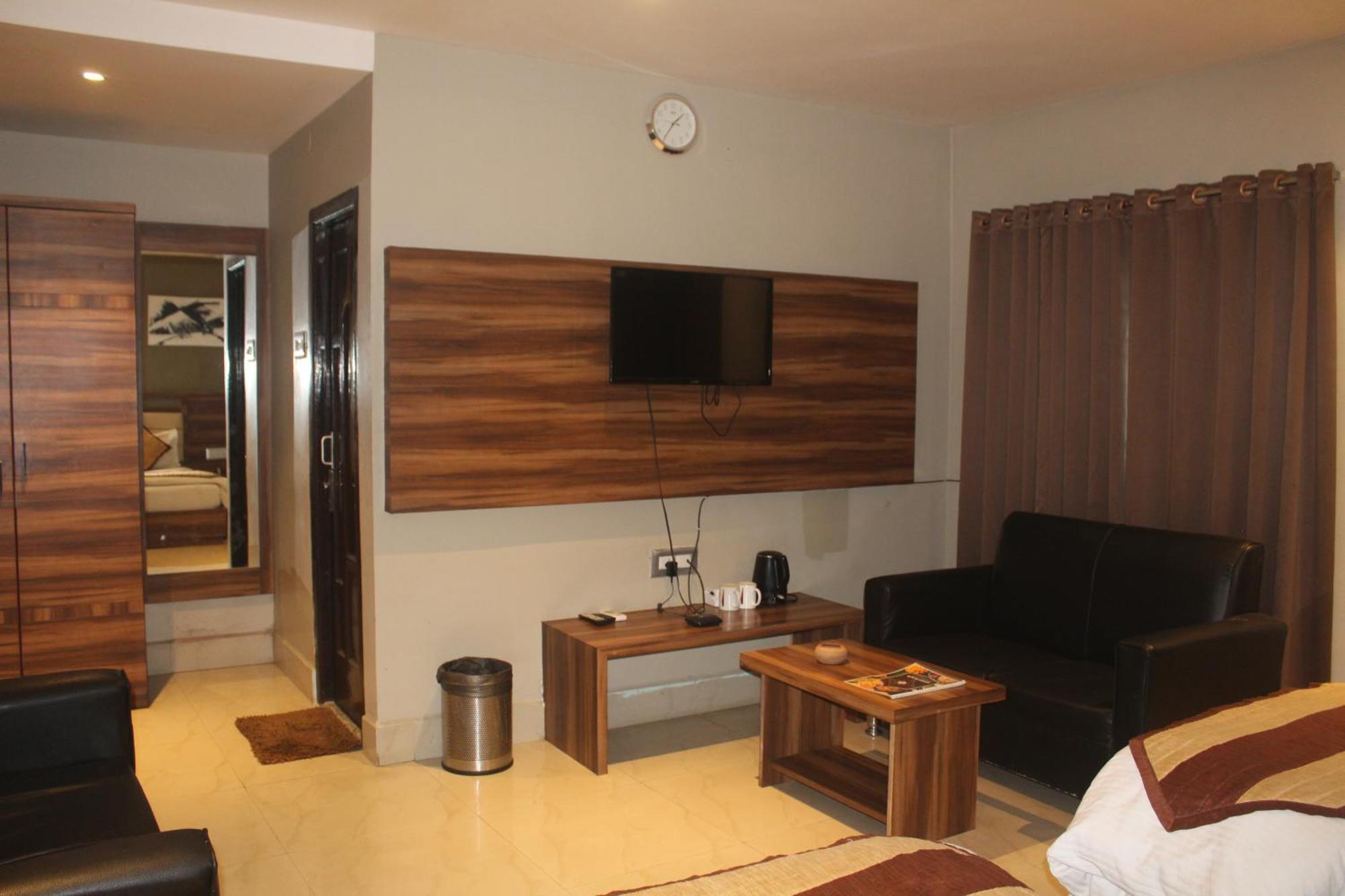 Hotel Oishi Plaza Mukutmanipur Eksteriør billede