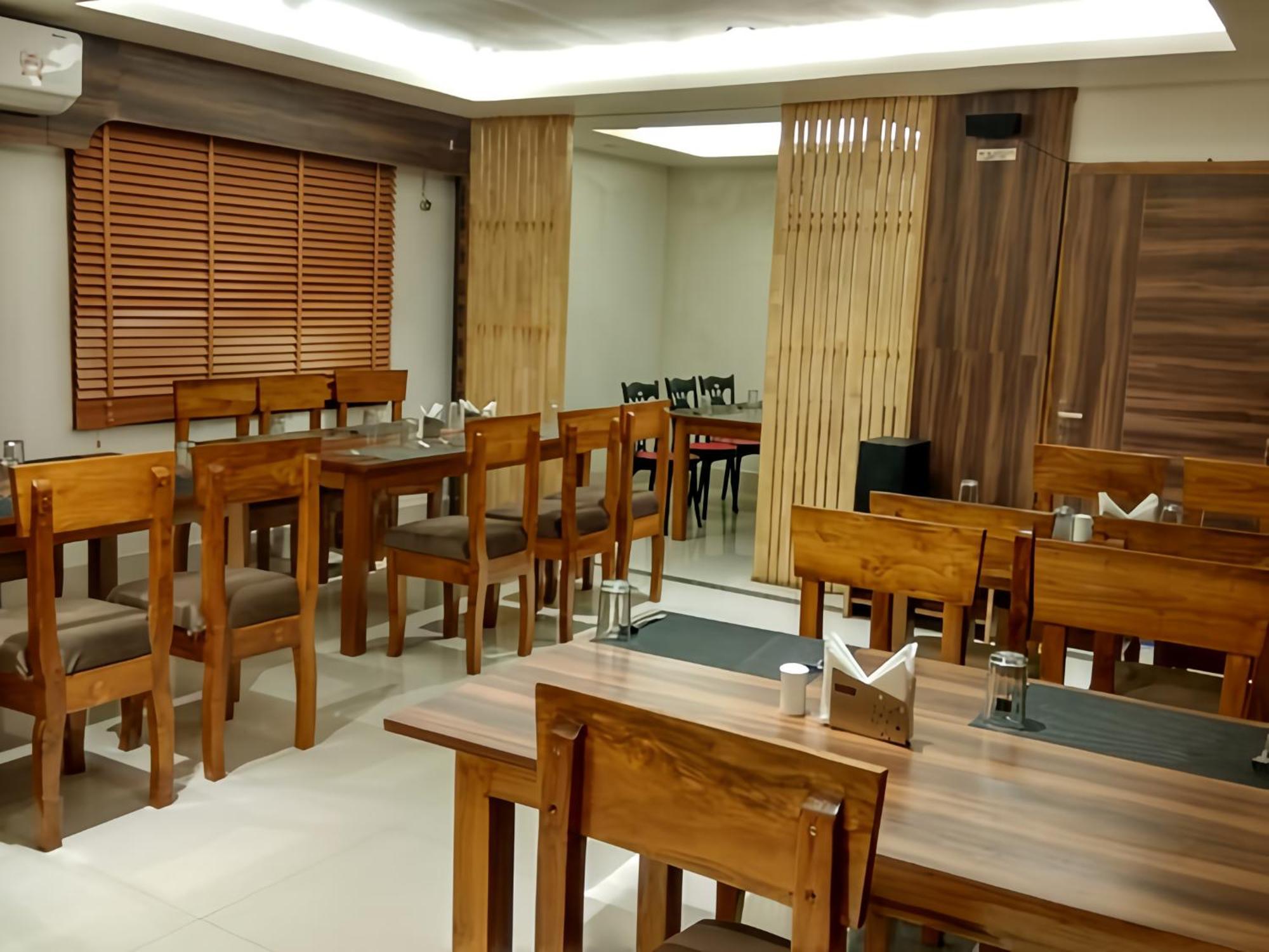 Hotel Oishi Plaza Mukutmanipur Eksteriør billede